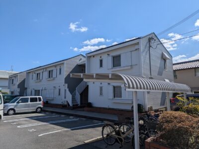 吹田市　千里丘のアパート　外壁塗装全体のビフォーアフター🎨